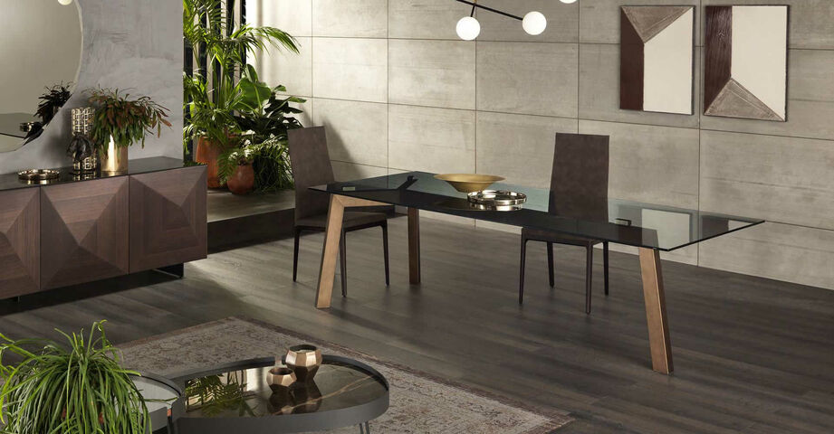 Tavolo in vetro Treble 01.