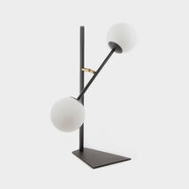 Lampada da tavolo Moderna ed elegante - Meridian, Riflessi Lampada da tavolo Moderna ed elegante - Meridian, Riflessi