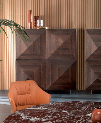 credenza in legno moderna