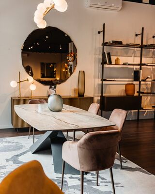 gallery 10
