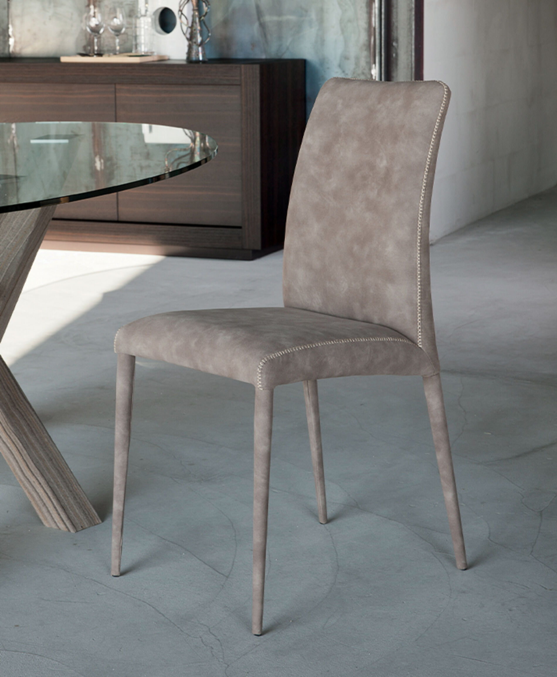 bruna sedie design riflessi