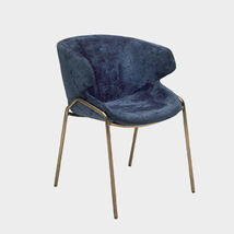 nova sedia con braccioli