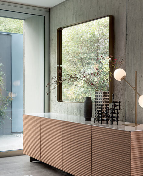 specchio quadrato omegatitolo 2