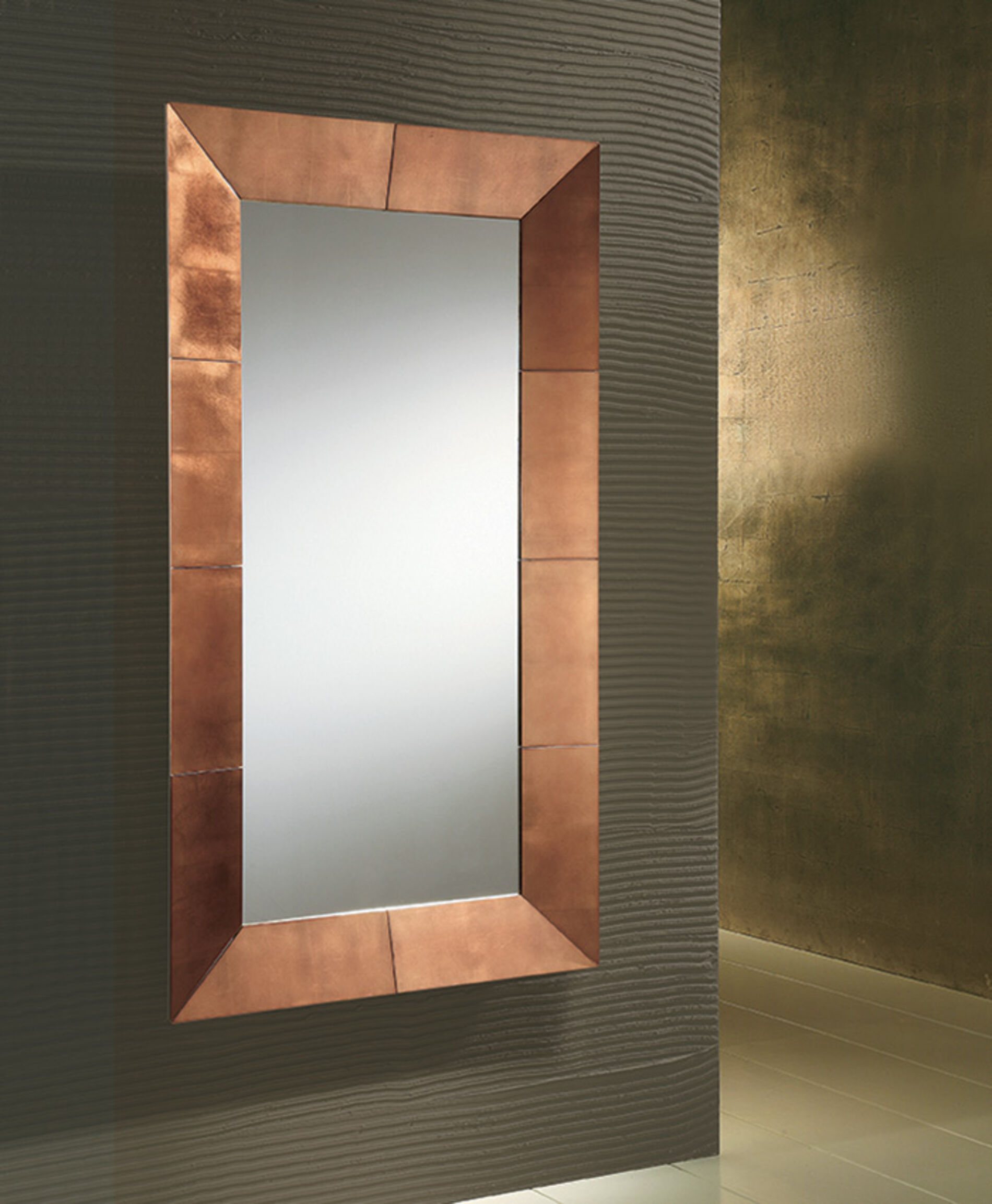 grande specchio rettangolare design