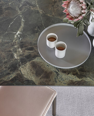 tavolo ceramica verde borgogna