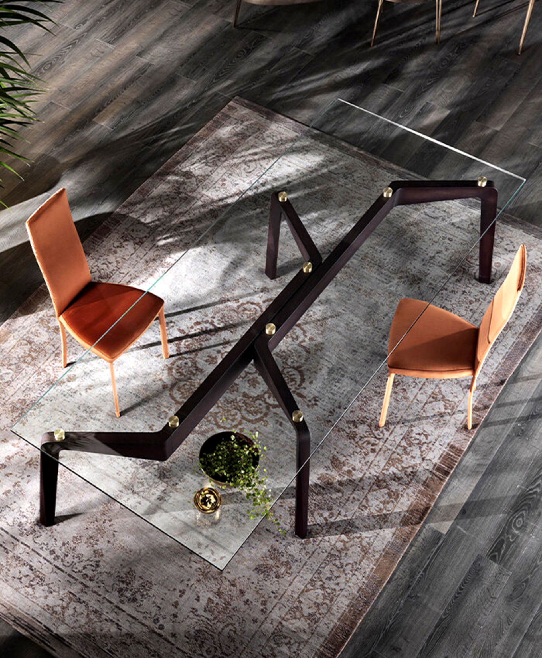 Glide, tavolo di design in cristallo, Riflessi