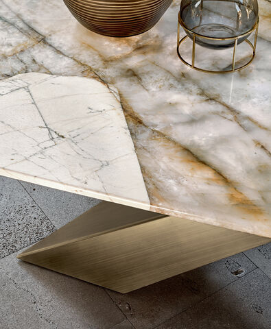 Tavolo in marmo, dettaglio - Living, Riflessi