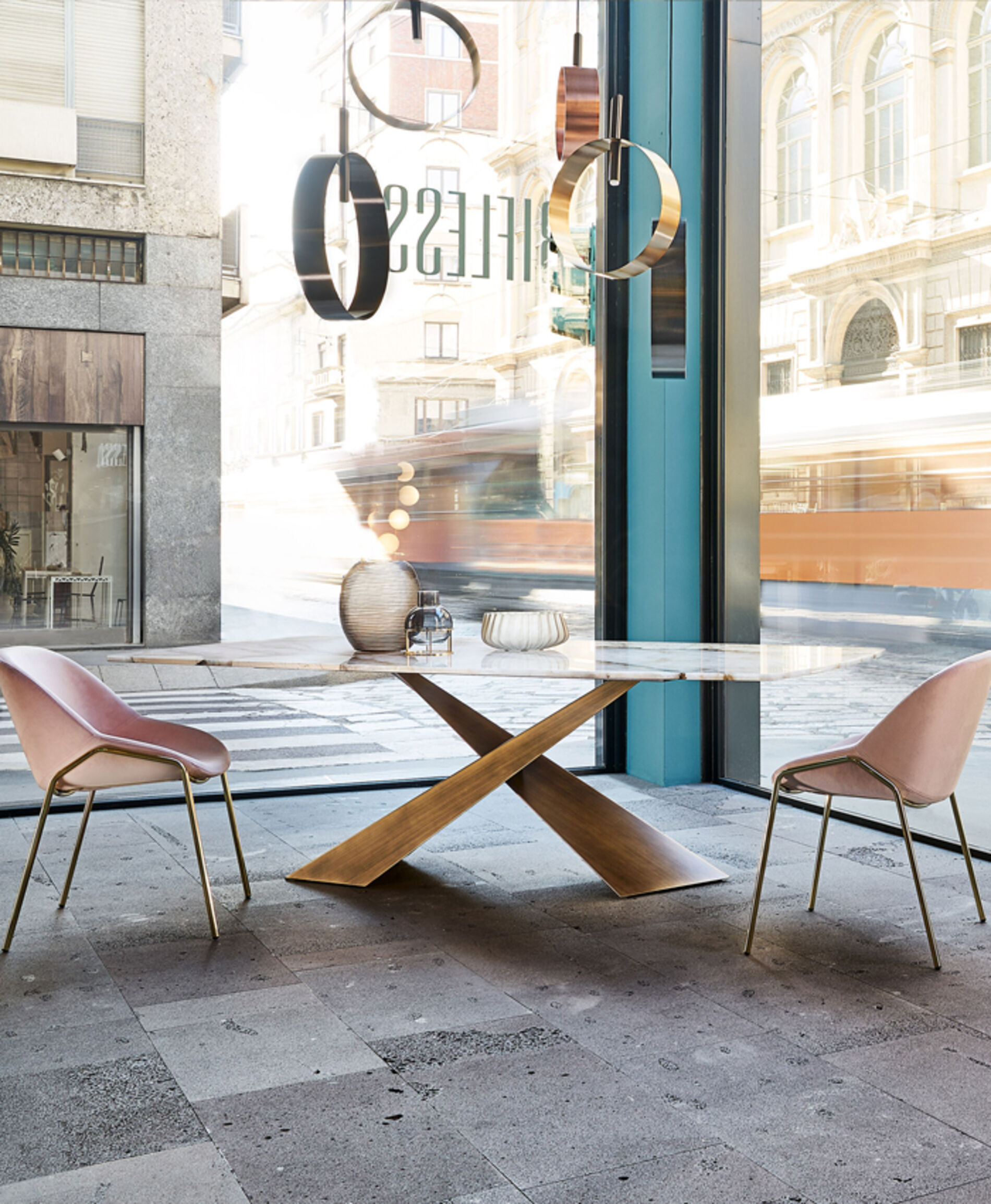 tavolo con piano in marmo