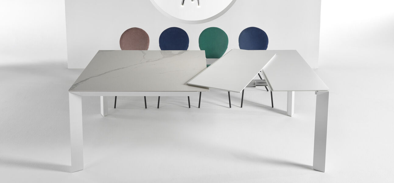 tavolo allungabile in ceramica