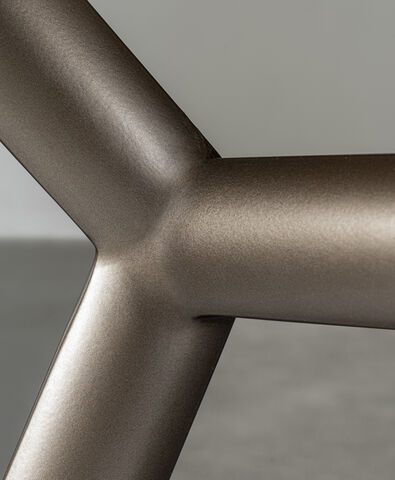 tavolo moderno legno dettaglio