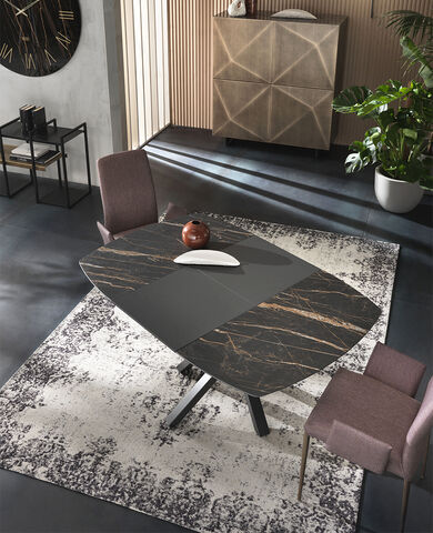 Tavolo rotondo piano in ceramica o cristallo, allungabile  - Square, Riflessi