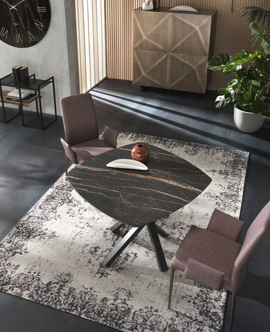 Tavolo rotondo piano in ceramica o cristallo, allungabile  - Square, Riflessi